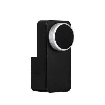 Ασφαλίστε την ξύλινη πόρτα σας με το Tuya Biometric Wifi Keyless Deadbolt Lock Εύκολη εγκατάσταση